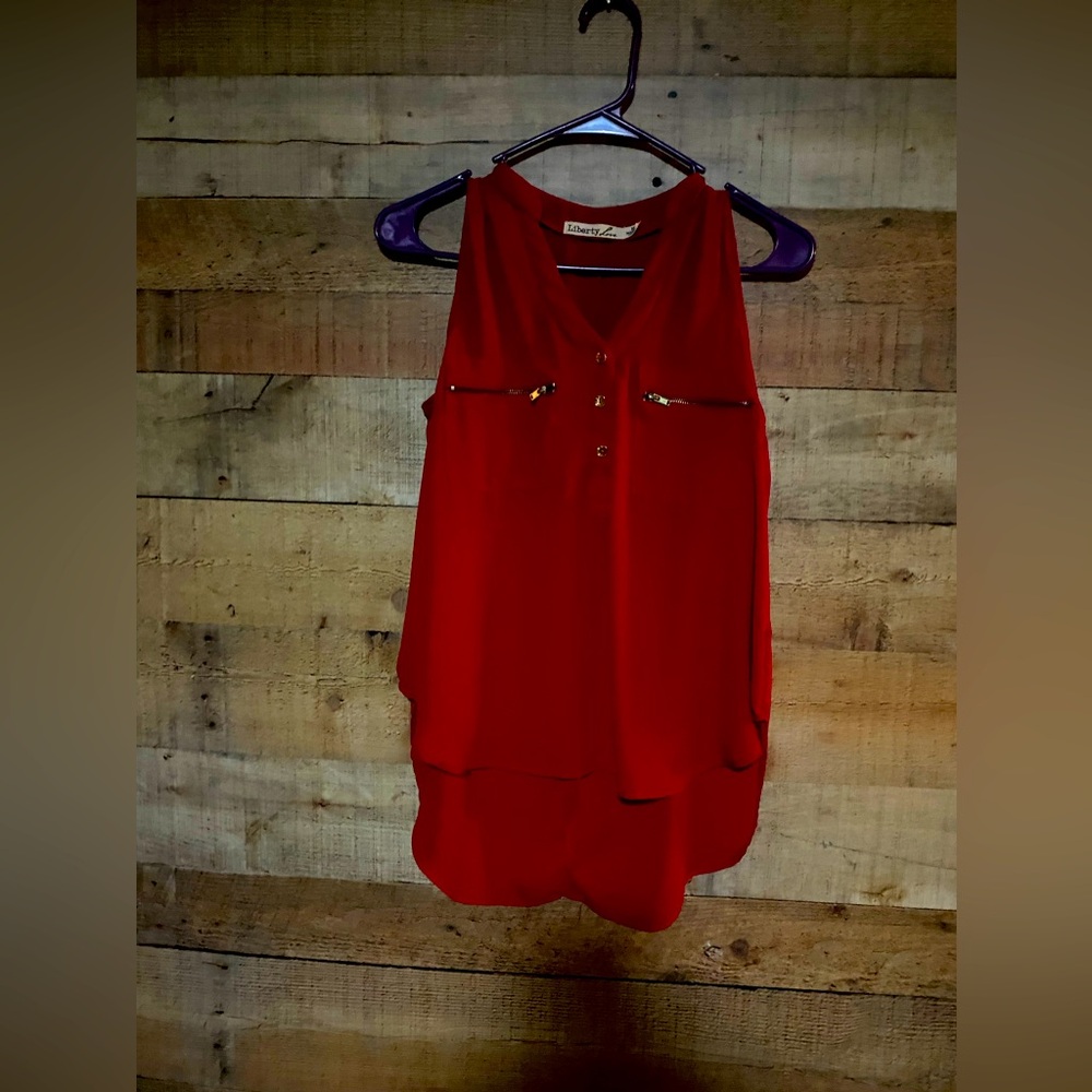 Red & Gold zipper Tshirt Size medium